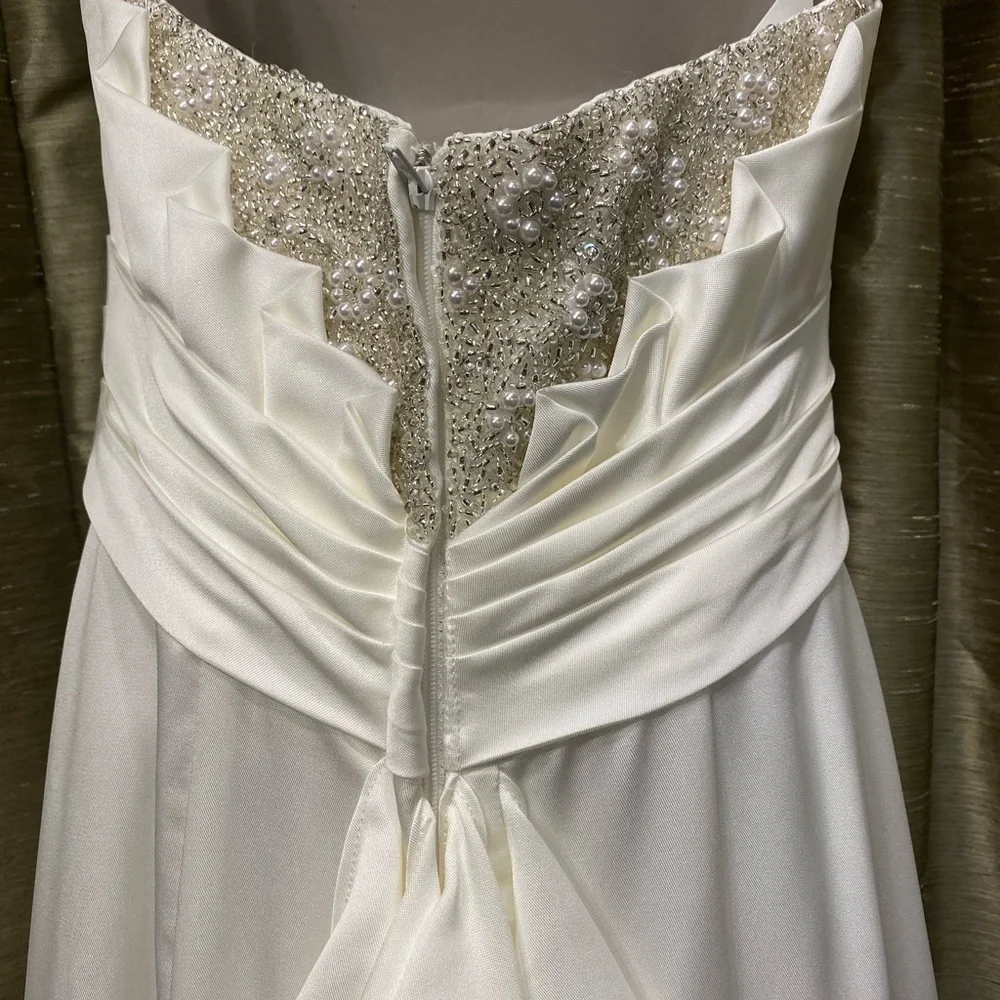 Wedding Dress New with tags Sz 2 - Picture 2 of 10